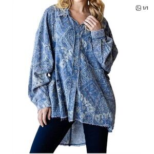 Oli & Hali Indigo Scarf Patterned Shirt Size Small